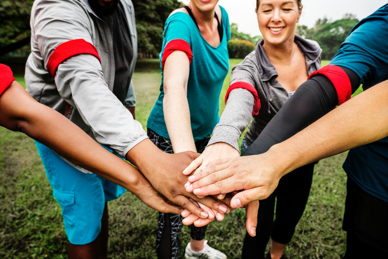 cross-functional collaboration between employees of various departments